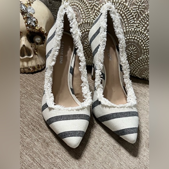Gianni Bini Shoes - Brand New Gianni Bini Gray Blue and cream high heels, size 6.5
